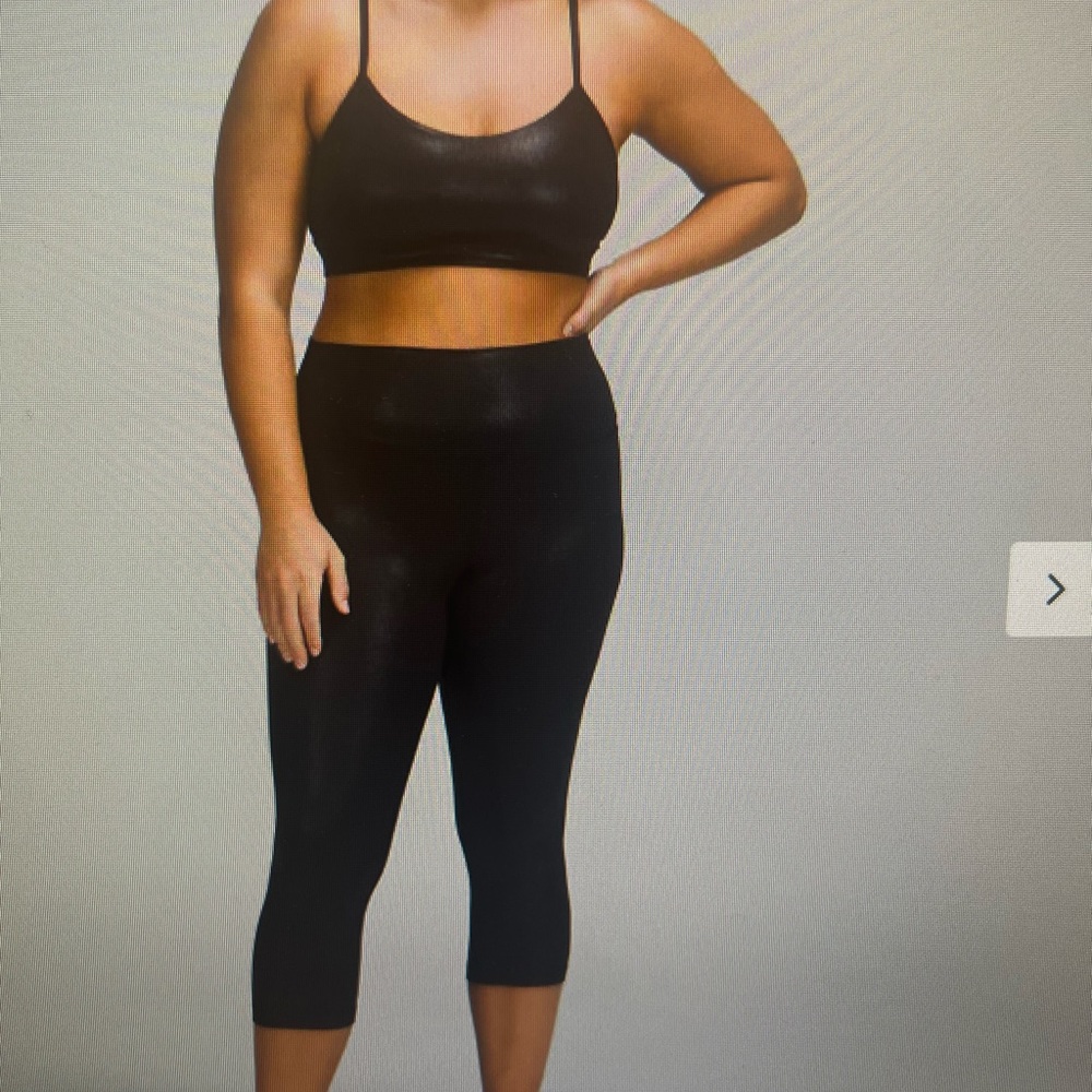 Lululemon Align 25” Black shine